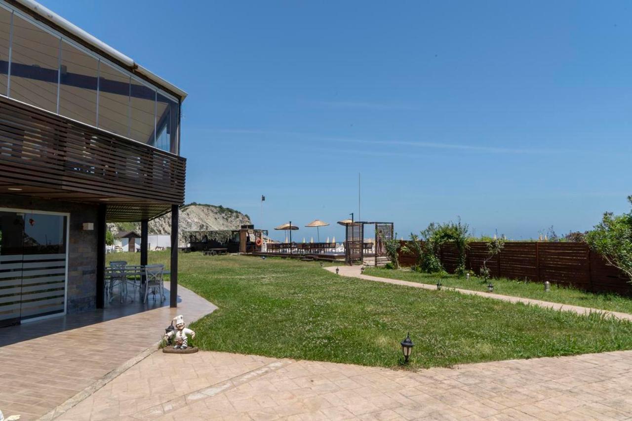 Mad Sea Beach Hotel Karacakoy Exterior photo